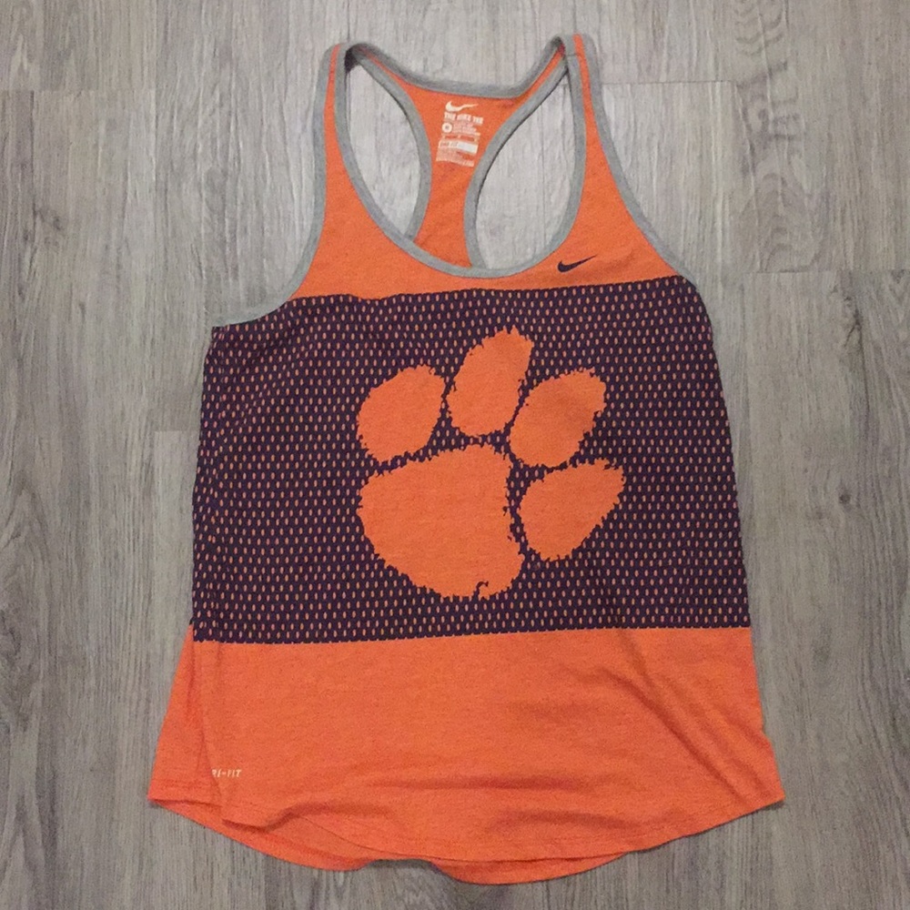 Nike tank